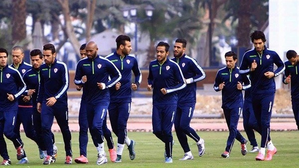 ميدو يقود المران الصباحي للزمالك لحضور جنازة "الثعلب الكبير" ميدو يقود المران الصباحي للزمالك لحضور جنازة "الثعلب الكبير"