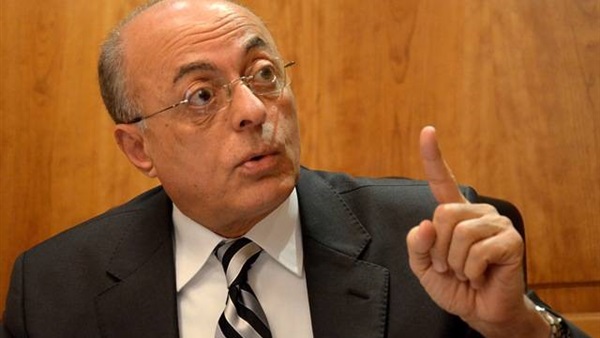 «اليزل وهيكل» يأدون اليمين الدستوري خلال الجلسة الإجرائية للبرلمان «اليزل وهيكل» يأدون اليمين الدستوري خلال الجلسة الإجرائية للبرلمان