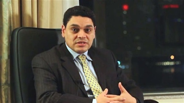 معتز عبد الفتاح يصف البرلمان بـ«الفوضى» معتز عبد الفتاح يصف البرلمان بـ«الفوضى»