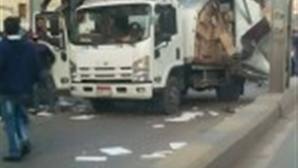 بالصور.. حادث مروع بكوبري شبين الكوم بالمنوفية بالصور.. حادث مروع بكوبري شبين الكوم بالمنوفية