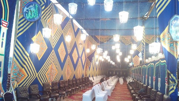 بالصور.. حسن فريد يتواجد بصحبة خالد بيبو لحضور عزاء الثعلب