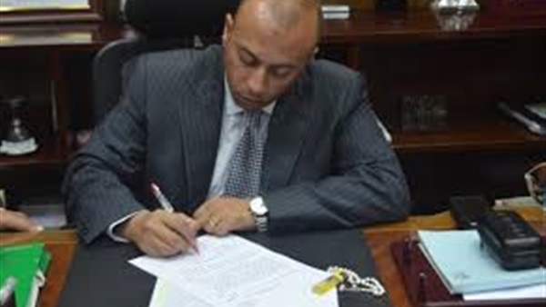 محافظ المنوفية يتفقد مستشفى مدينة السادات محافظ المنوفية يتفقد مستشفى مدينة السادات