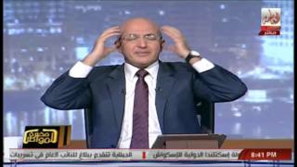 بالفيديو.. سيد علي يصرخ: "لازم باسم يوسف يرجع عشان البرلمان"