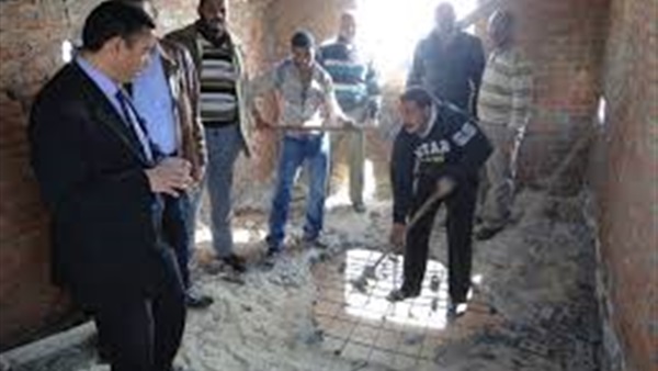 إزالة «دورين» مخالفين بإحدى العمارات بدمنهور إزالة «دورين» مخالفين بإحدى العمارات بدمنهور