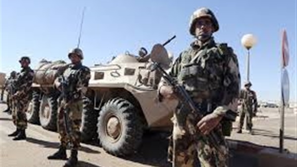 الأمن الجزائري يحبط محاولة لإدخال كمية من السلاح والذخيرة للبلاد الأمن الجزائري يحبط محاولة لإدخال كمية من السلاح والذخيرة للبلاد