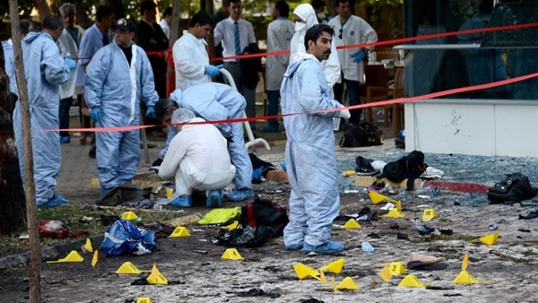 مقتل 5 مدنيين جراء تفجير سيارة مفخخة جنوب شرقي تركيا