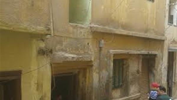 بالصور..إخلاء عقارين آيلين للسقوط بالدقهلية بالصور..إخلاء عقارين آيلين للسقوط بالدقهلية