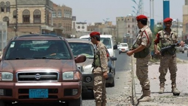 مقتل وإصابة 4 من رجال الشرطة اليمنيين في عدن مقتل وإصابة 4 من رجال الشرطة اليمنيين في عدن