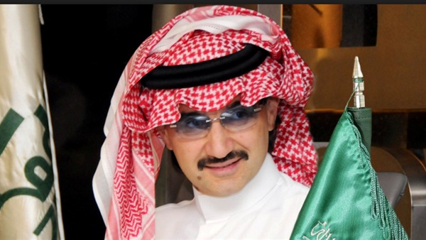 بالفيديو.. رجل يطلب سيارة من «الوليد بن طلال» بالفيديو.. رجل يطلب سيارة من «الوليد بن طلال»
