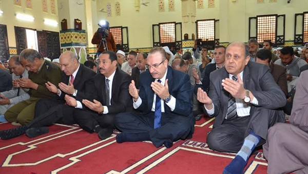 بالصور.. محافظ بنى سويف يفتتح مسجد الرحمة بالواسطى بالصور.. محافظ بنى سويف يفتتح مسجد الرحمة بالواسطى