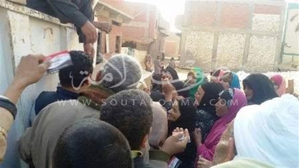 بالصور .. الجيش يوزع 5 آلاف كرتونة غذائية ببني سويف بالصور .. الجيش يوزع 5 آلاف كرتونة غذائية ببني سويف