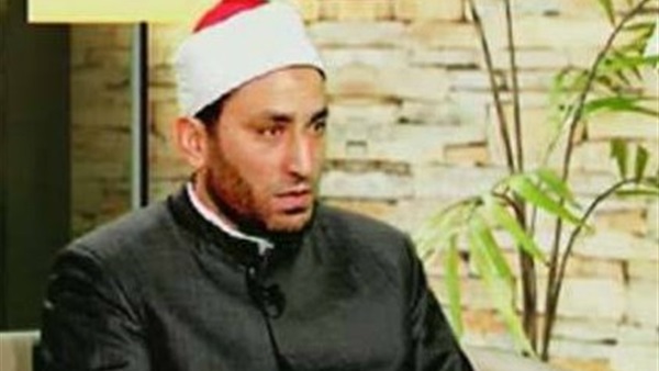 بالفيديو.. شيخ أزهرى لـ«نور الهدى زكى»: «ارحمينا وحلى عننا» بالفيديو.. شيخ أزهرى لـ«نور الهدى زكى»: «ارحمينا وحلى عننا»