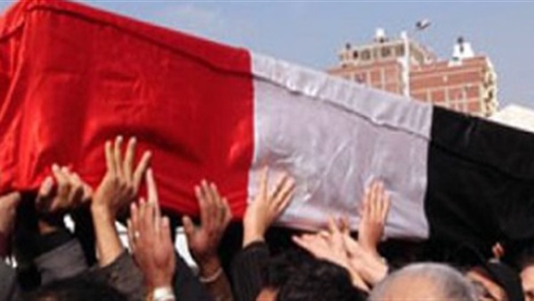 والد شهيد المنيا: «إبني حلم بالشهادة ونالها» والد شهيد المنيا: «إبني حلم بالشهادة ونالها»