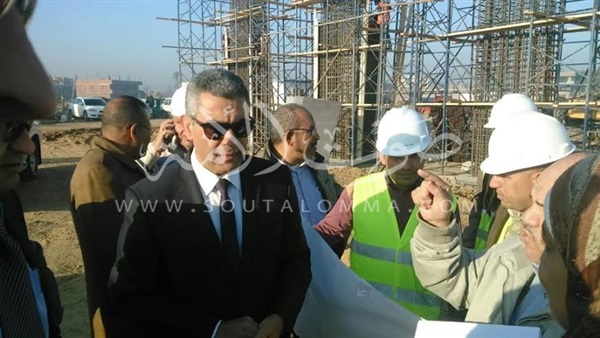 بالصور.. وزير النقل يتفقد أعمال محور (شبرا - بنها) بالصور.. وزير النقل يتفقد أعمال محور (شبرا - بنها)