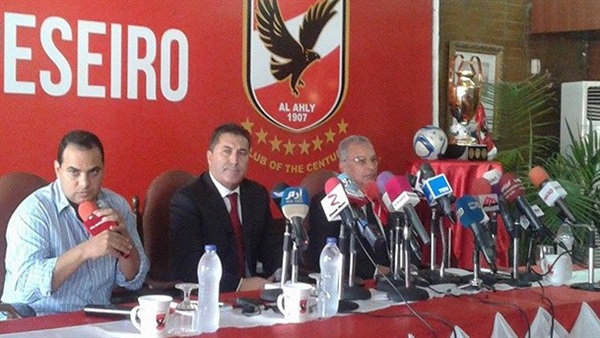 "بيسيرو" يكشف حقيقة هروبه من قيادة الاهلي "بيسيرو" يكشف حقيقة هروبه من قيادة الاهلي