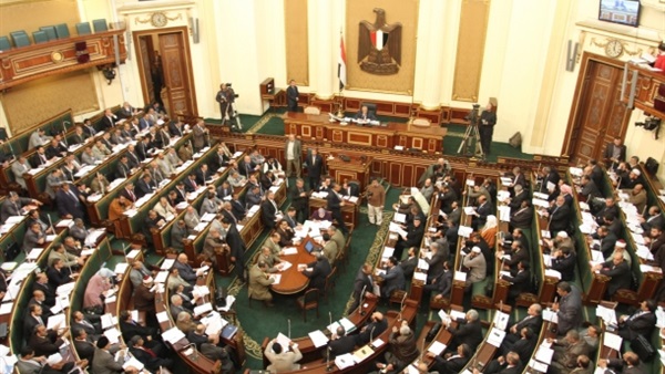 «عطية» يؤدي اليمين الدستوري ببداية الجلسة العامة «عطية» يؤدي اليمين الدستوري ببداية الجلسة العامة