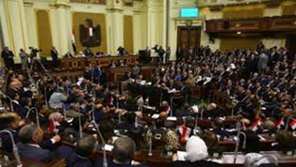 النواب يصوتون على قانون تقسيم الدوائر النواب يصوتون على قانون تقسيم الدوائر