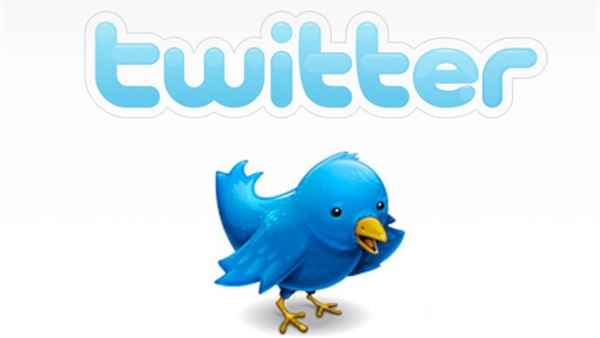 موقع «تويتر»يعاود العمل بعد توقف لبعض الوقت