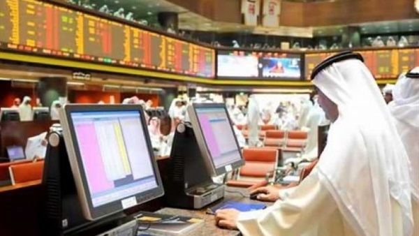 بورصات الخليج تعود الى التراجع متأثرة بالأسواق العالمية بورصات الخليج تعود الى التراجع متأثرة بالأسواق العالمية
