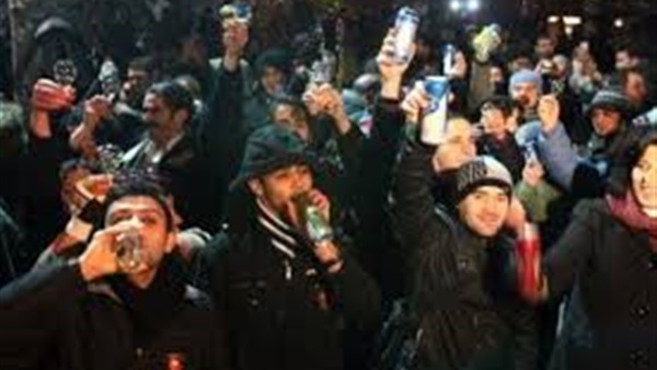 إيران تحظر استخدام كلمة «نبيذ»
