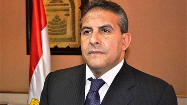 «أبوزيد» مدافعا عن «الخدمة المدنية»: مطبق في كل دول العالم «أبوزيد» مدافعا عن «الخدمة المدنية»: مطبق في كل دول العالم