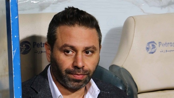 حازم إمام يوضح حقيقة استقالته من جهاز الزمالك 