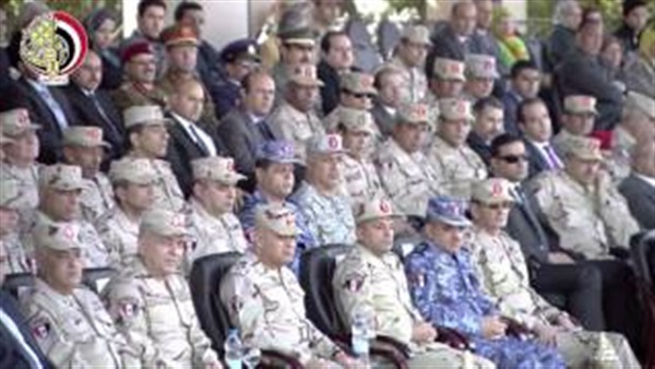 بالفيديو.. مراسم إنهاء الإعداد لطلبة الكليات والمعاهد العسكرية بالفيديو.. مراسم إنهاء الإعداد لطلبة الكليات والمعاهد العسكرية