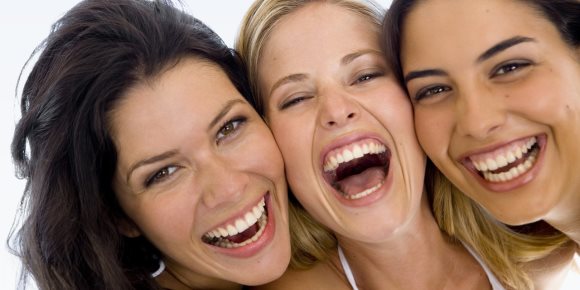 خلى السعادة عادة وفكر بإيجابية.. 5 خطوات مهمة للبحث عنها (إنفوجراف)