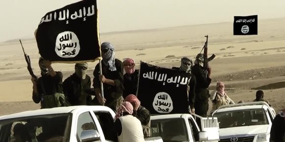 داعش بلا أذرع إعلامية.. التنظيم يخاطب أنصاره من وراء حجاب ( انفوجراف )