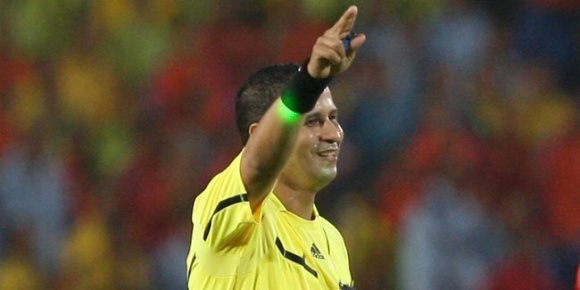 صافرة «عاشور» تدير اللقاء الـ12 للأهلي والـ6 للإنتاج الليلة (انفوجراف)