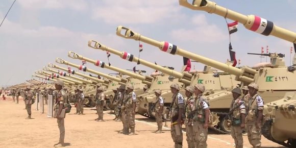 الخارجية الأمريكية تثني على الجيش المصري وتضع داعش وإيران في سلة واحدة (فيديوجراف)