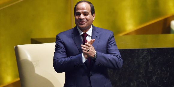 مصر تنجح في المصالحة الفلسطينية بعد 10 محطات (إنفوجراف) 