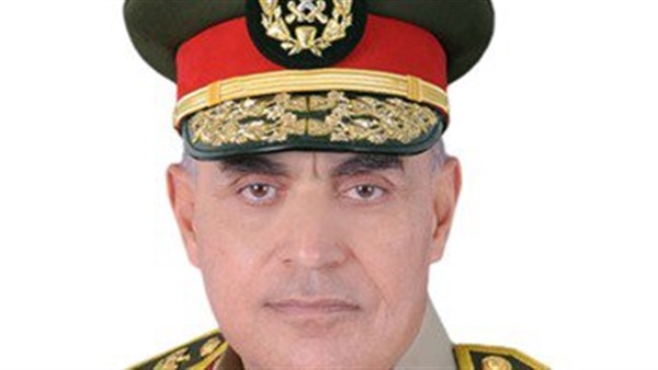 وصول وزير الدفاع لمسجد المشير لحضور  جنازة عبد القادر حاتم  