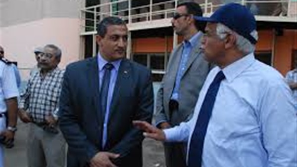 محافظ القاهرة يتفقد منطقة جراج الترجمان لنقل الباعة الجائلين  