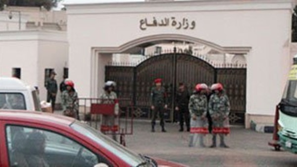 موقع وزارة الدفاع يعرض 4 فيديوهات  لعبور السفن بقناة السويس الجديدة  