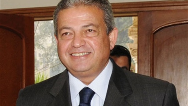 "عبد العزيز" يهنئ رئيس الاسكواش لحصول منتخب مصر على بطولة العالم   