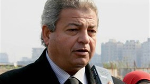 عبد العزيز يهنئ رئيس بعثة مصر فى أولمبياد الشباب على الذهب هاتفياً   