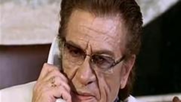 الفنان غسان مطر بغرفة العناية المركزة  