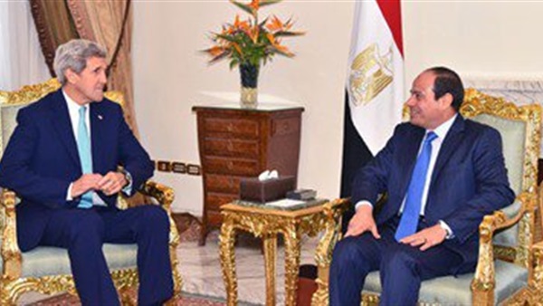 كيرى يسلم السيسى رسالة من أوباما لتعزيز التعاون   ومواجهة التحديات المشتركة   
