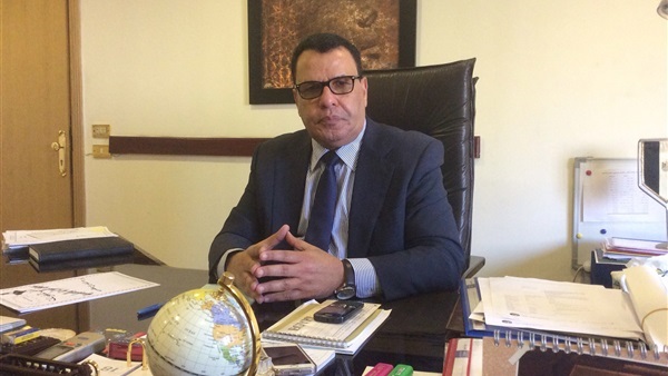 الهواتف الذكيه والانترنت  المروجان الاساسيان للسياحه  بعد اختفاء الوسائل التقليديه