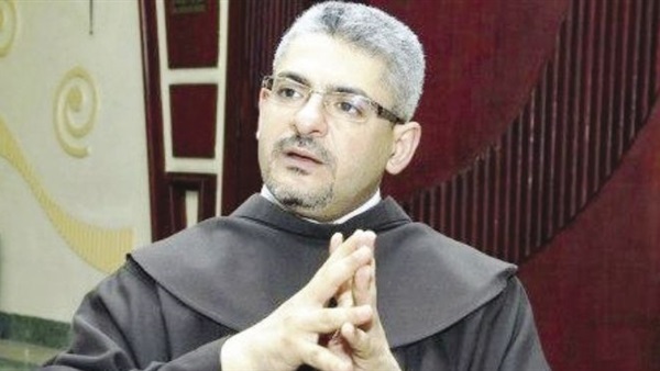 الاب بطرس دانيال  ينعي الرئيس السيسي  في فقدان والدته