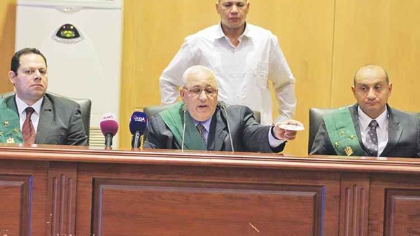 السجن 10 سنوات لمتهمين بمذبحة بورسعيد وبراءة 5 اخرين  