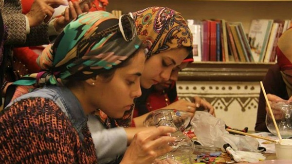 بالفيديو.. مبادرة سلام تكرر ورشة الزجاج  المعشق للمرة الرابعة 