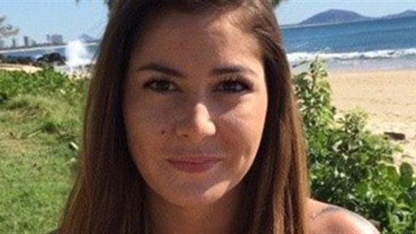 فتاة تبث فيديو عبر مواقع التواصل  للعثور على حبيبها 