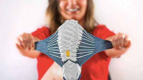 اليابان تصنع حذاء للرياضين غير قابل للخلع  