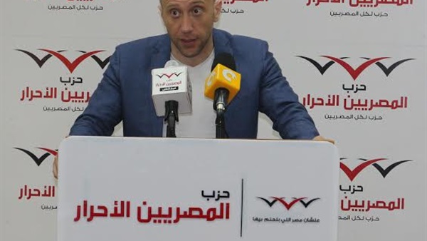 المصريين الأحرار ينفي وقوفه خلف  حملة «لا للأحزاب الدينية» 