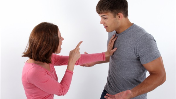 نصيحة .. هذه المرأة لايمكنك الارتباط بها  