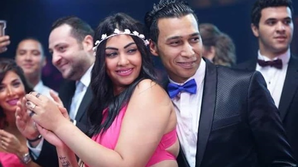 تسريب صور لزوجة أورتيجا  بفستان شبة عارى 