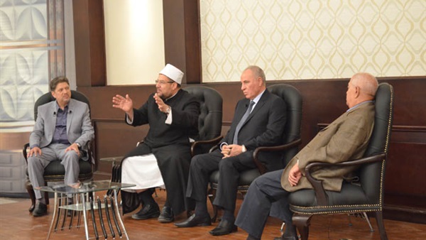 ملتقى الفكر الإسلامي يناقش: "مواجهة الفساد والإرهاب" 