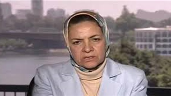 الحكومات تستسهل الحلول.. وتضع مصر في مأزق  
